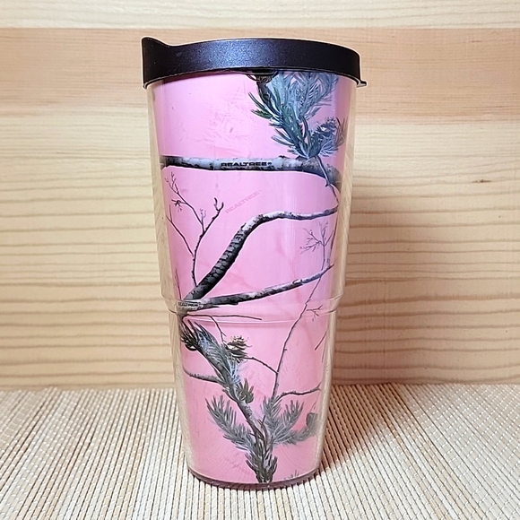 Tervis RealTree 24oz Insulated Tumbler with Closing Lid - Picture 3 of 8